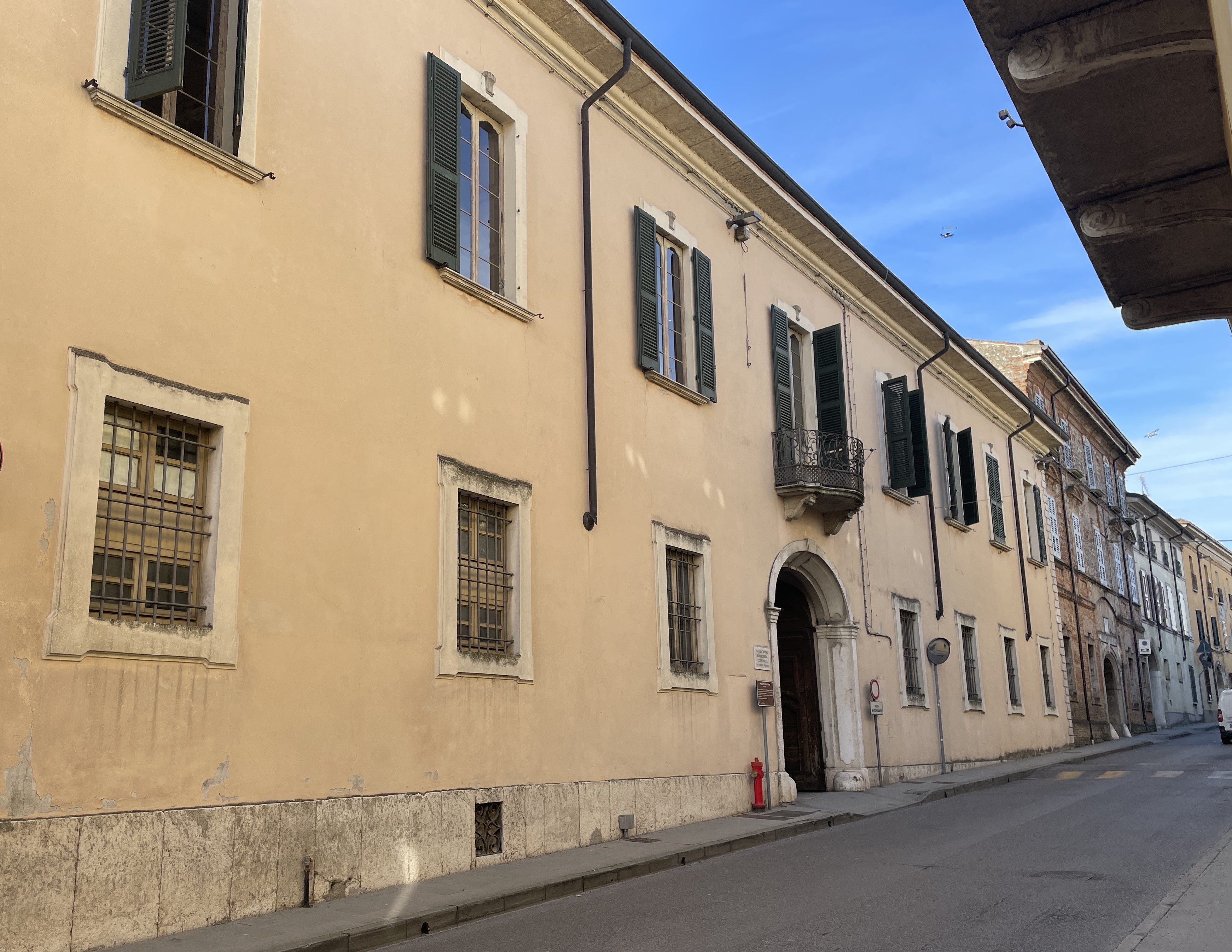 Biblioteca Arturo Sigurtà - Palazzo Pastore